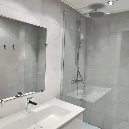 Grand Mezzanine Avec Garage Couvert A - Fr-1-411-868 Val-dʼIsère